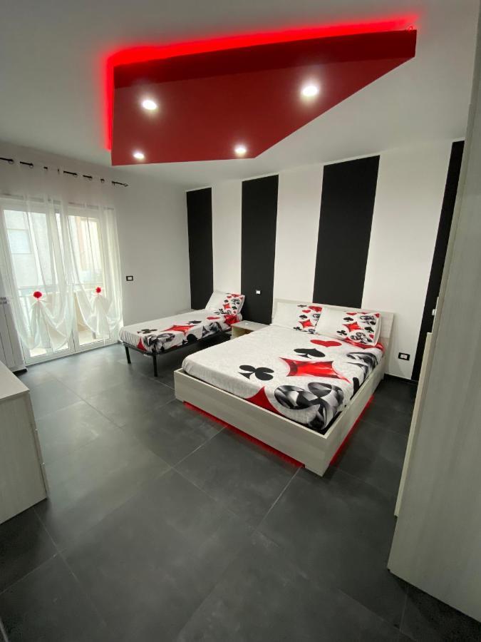 Iris Room โมโนโปลี ภายนอก รูปภาพ